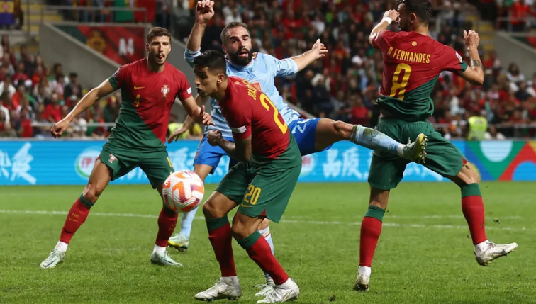 365博球APP大全推荐：热门体育投注软件下载合集